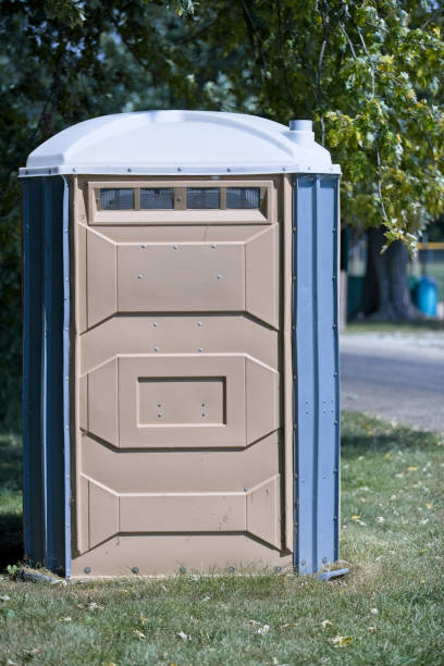 Best Portable restroom trailer rental  in Village Of Four Seasons, MO