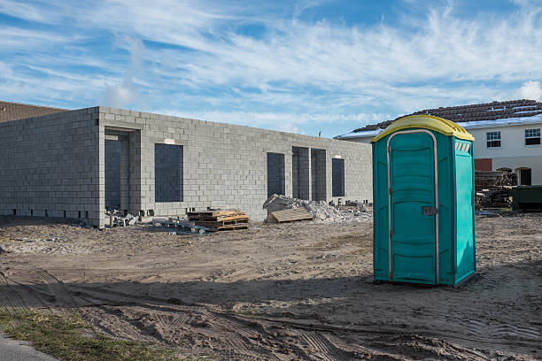 Portable Toilet Options We Offer in Village Of Four Seasons, MO